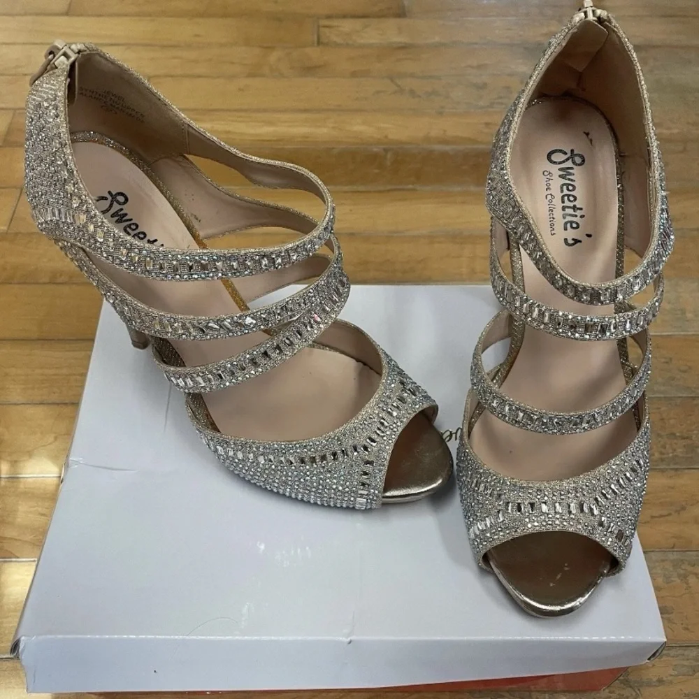 Silver/Gold Strappy Women's Heels Size 9
